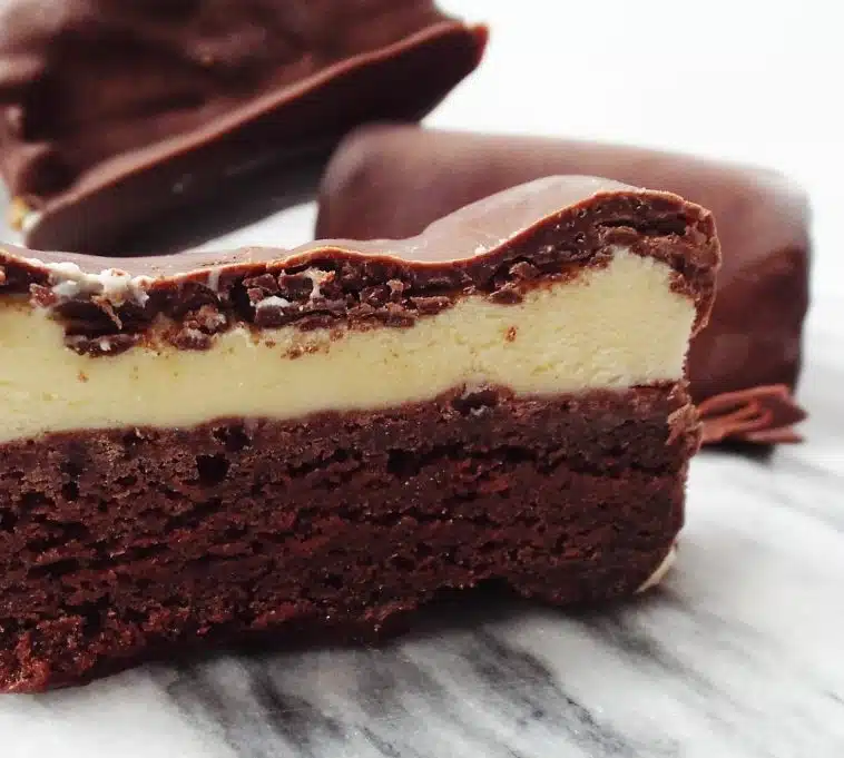 Eskimo Kuchen – ein Tassenrezept 758x681 1