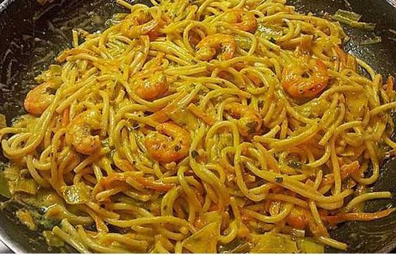 Spaghetti mit scharfer Garnelen – Sahne – Soße